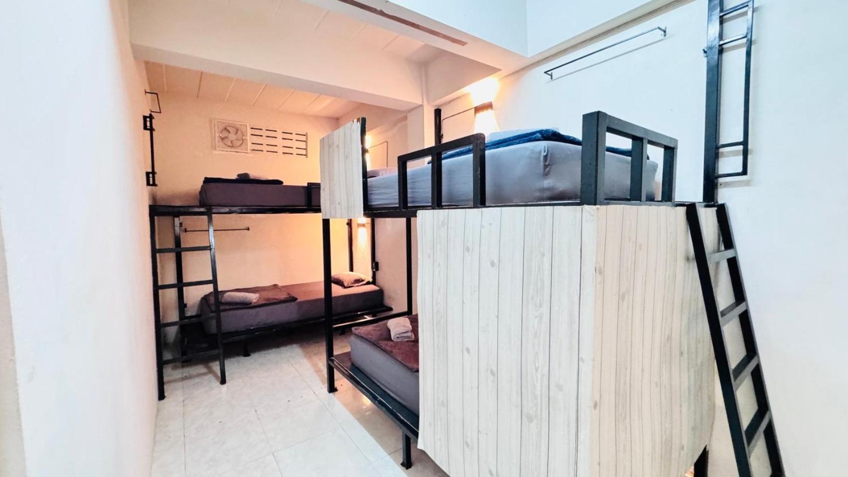Stay At Moon Hostel 哈林海滩 外观 照片